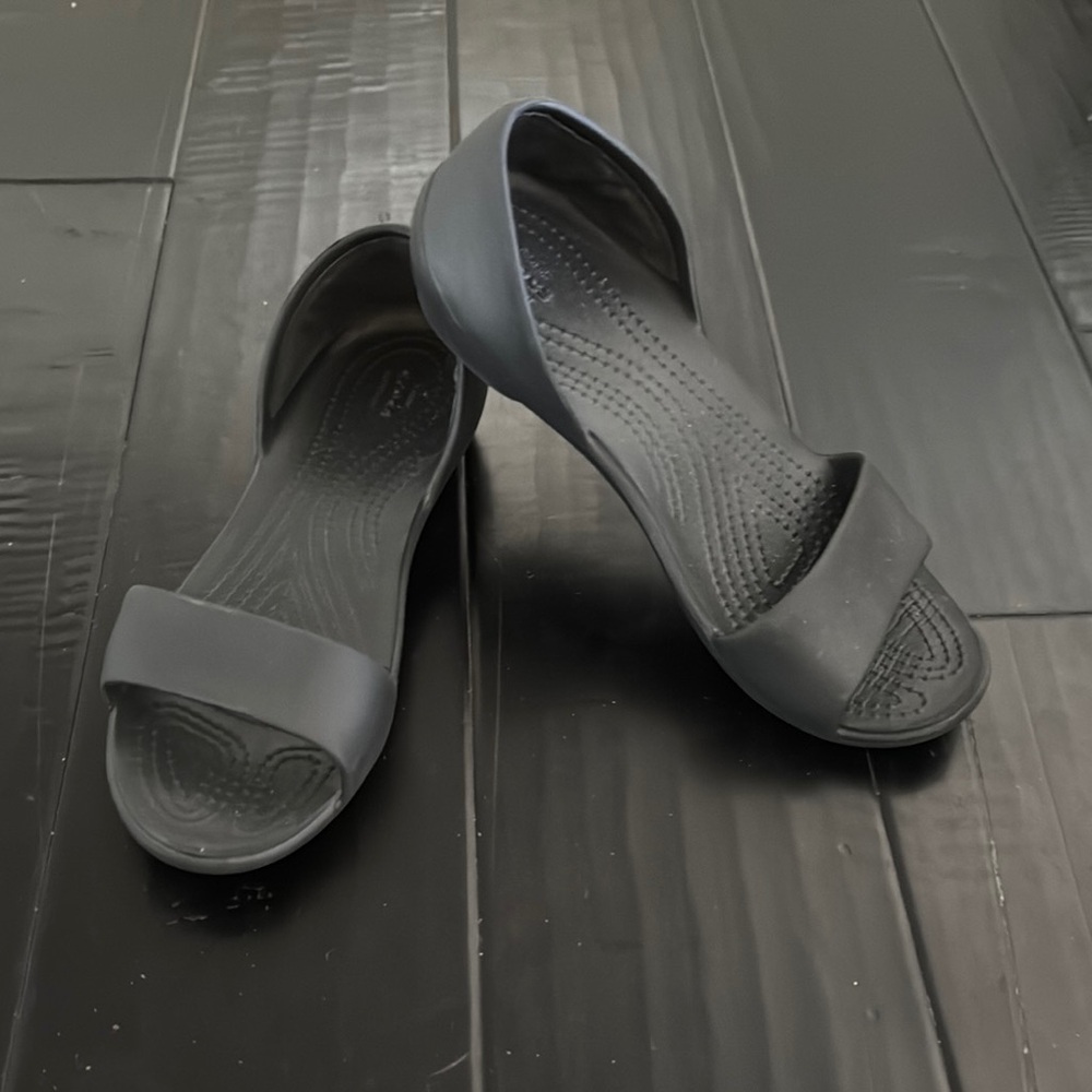 CROCS Women's Black Flats